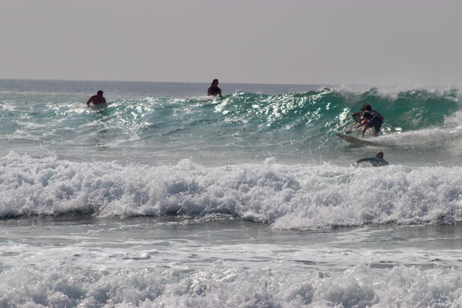 Plantation Surf Inn & Restaurant - Midigama East Dış mekan fotoğraf